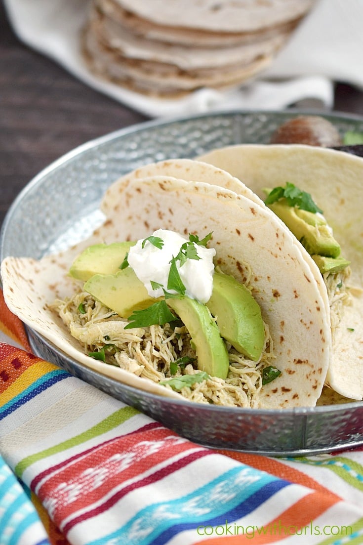 INSTANT POT SALSA VERDE SHREDDED CHICKEN