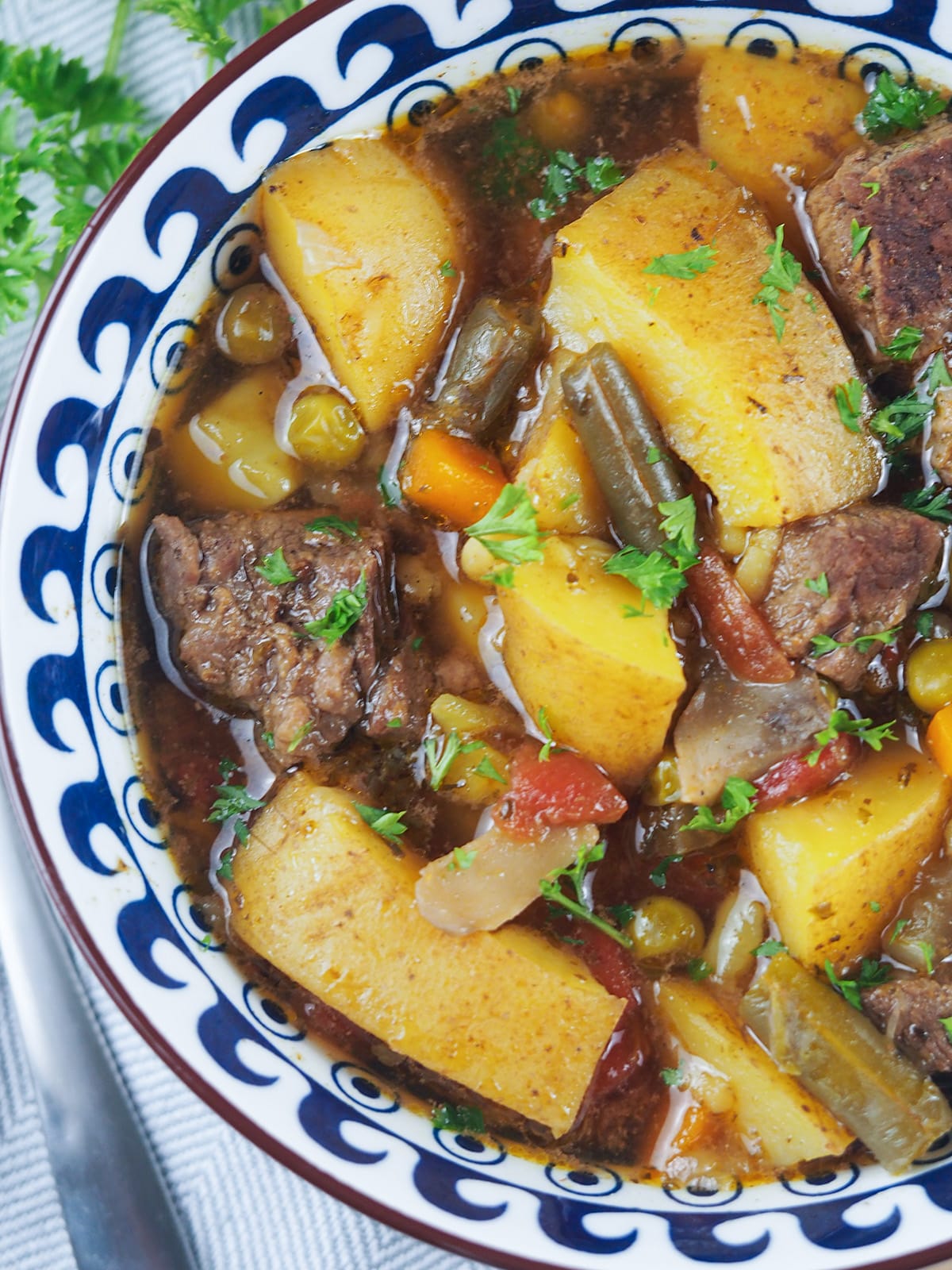 Instant Dutch Oven Accessories You May Need - Monday is Meatloaf